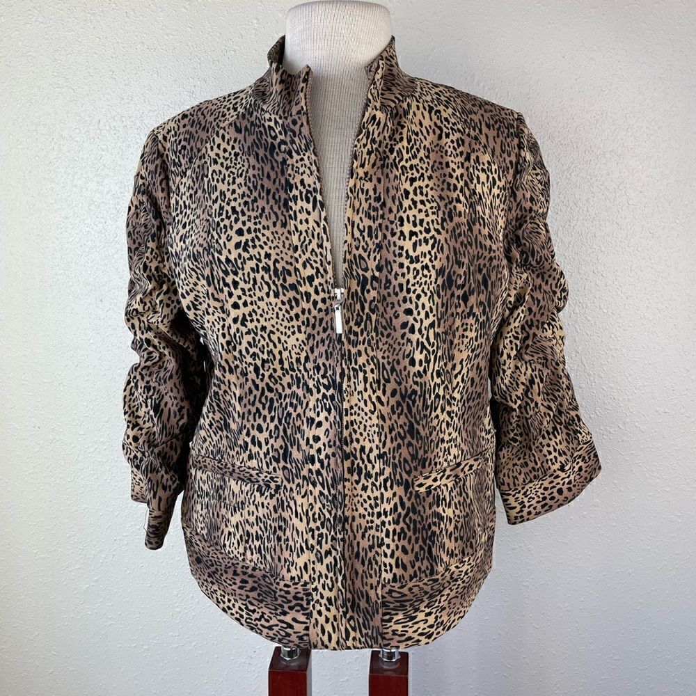 Erin London Full Zip Leopard Print Jacket Size Petite Medium EUC